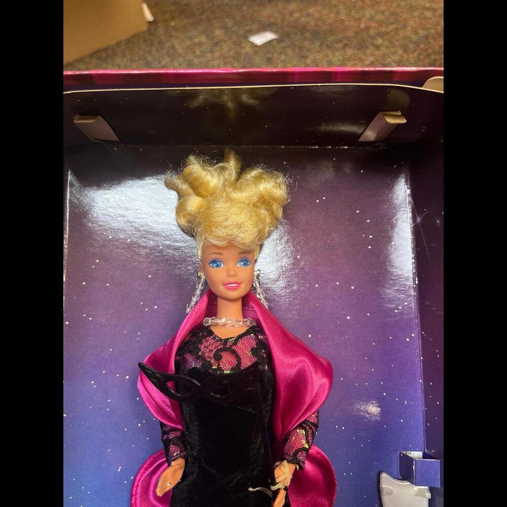 1994 Theater Elegance Spiegel‎ Limited Edition Barbie Doll / Mattel 12077 - Picture 2 of 9